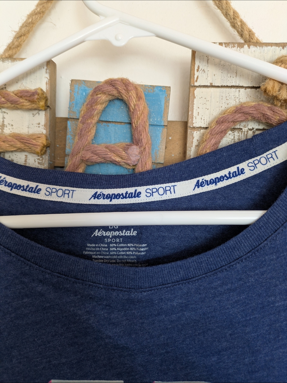Aeropostale Navy Tee with Pink & White Logo - Picture 4 of 6